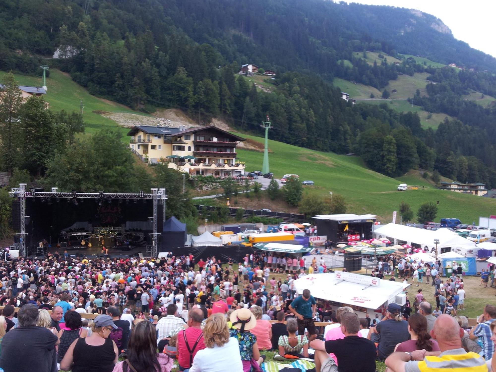 Appartementhaus Zillertal By Piaunddirk Фінкенберг Екстер'єр фото